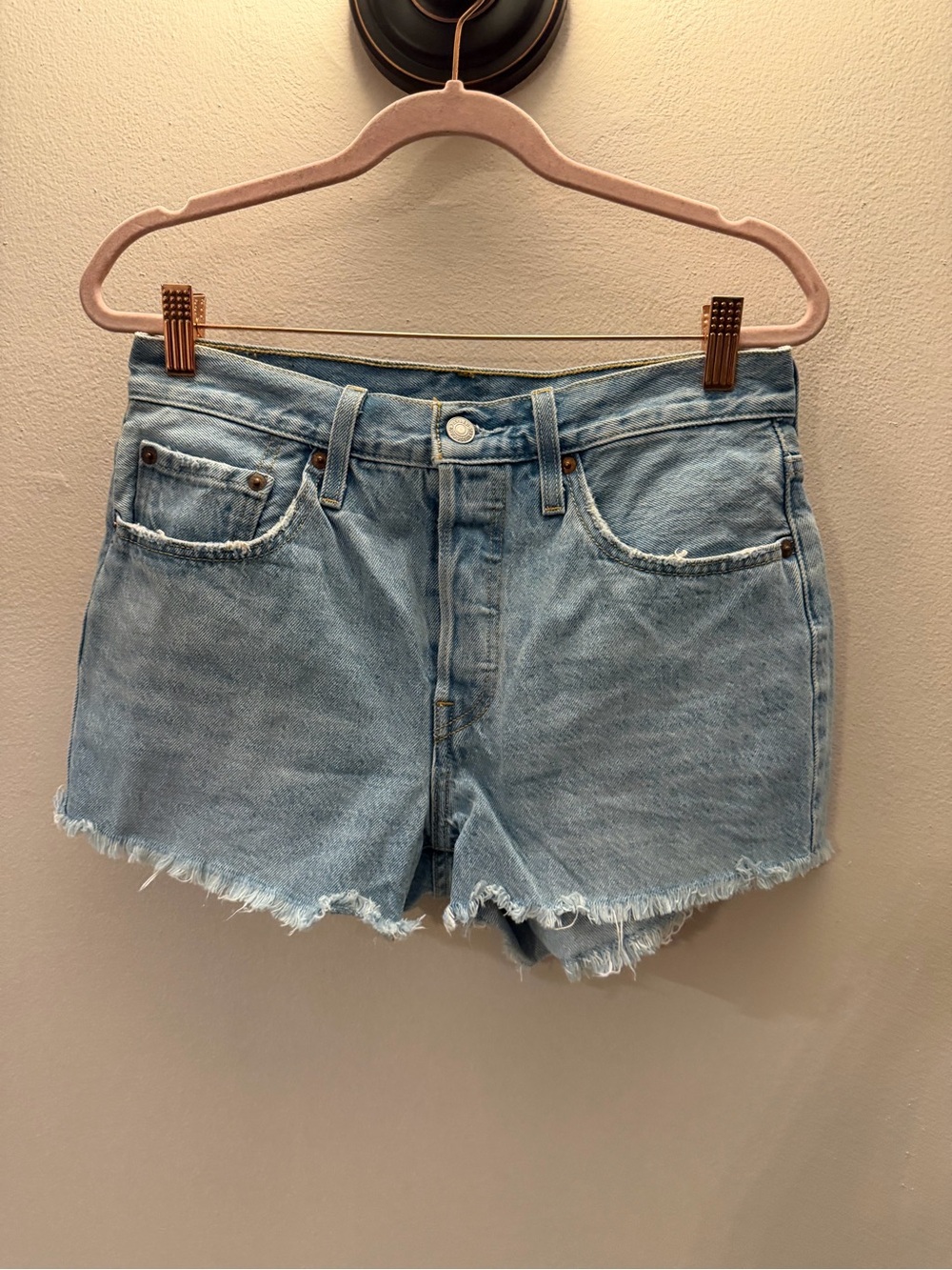 Levi's 501 Original High Rise Cutoff Denim Shorts Light Wash Size 27